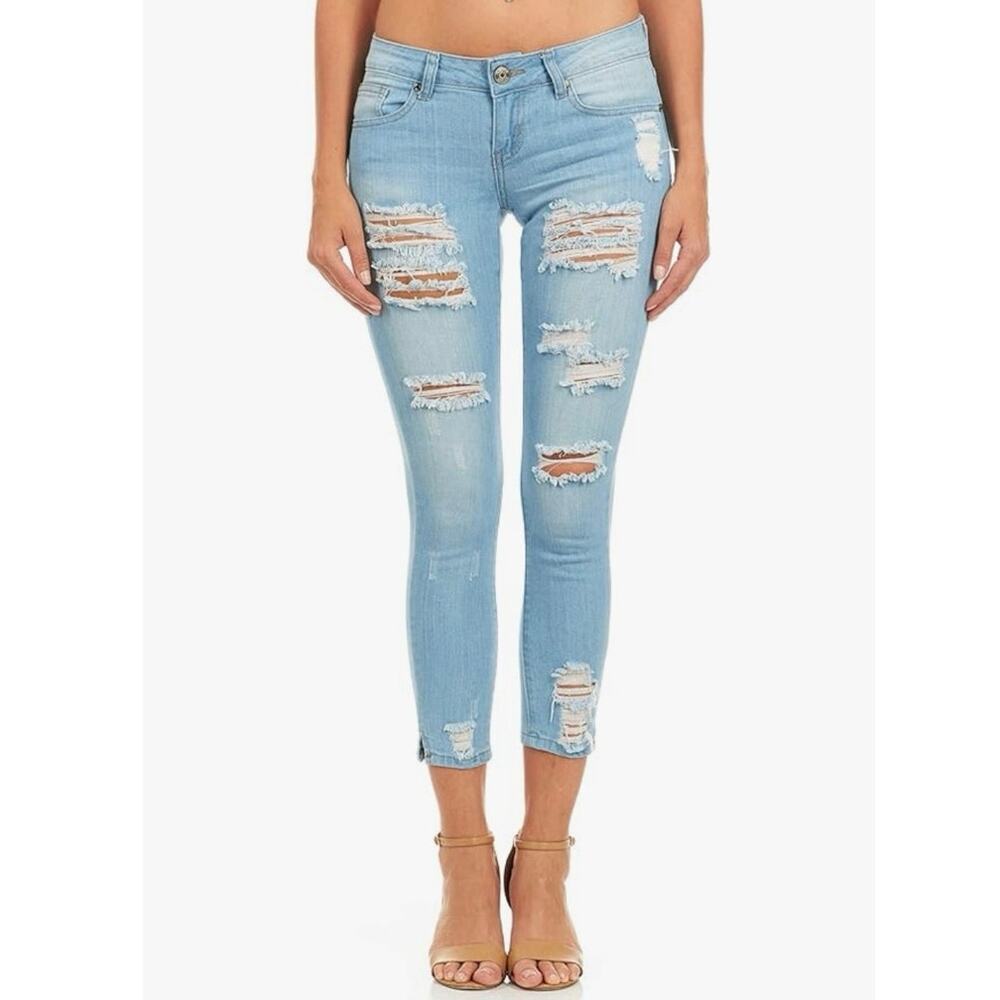 Cover Girl Light Wash Distressed Skinny Jeans Women’s Size‎ 9/10 Ripped Denim
